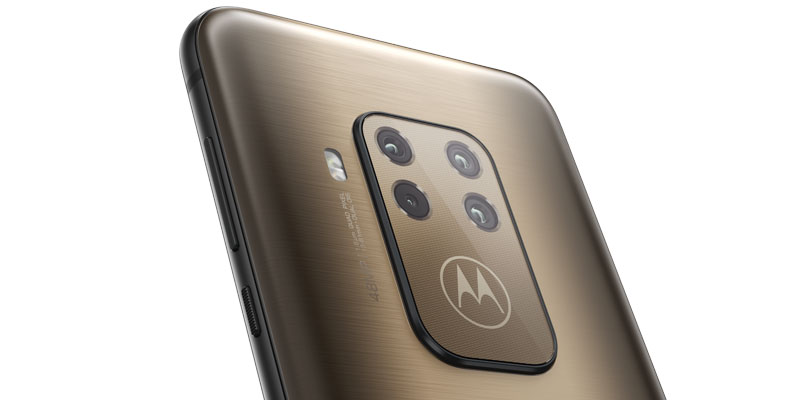 Motorola One Zoom Brushed Bronze