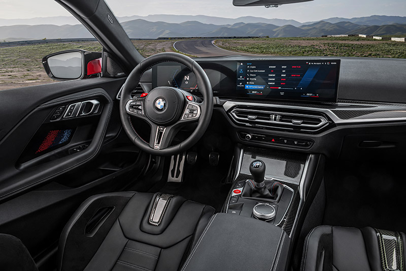 BMW M2 2023 interior