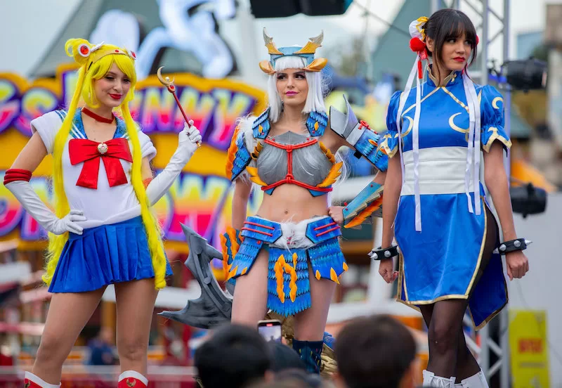 Six Flags México Gaming & Coaster Fest Cosplay