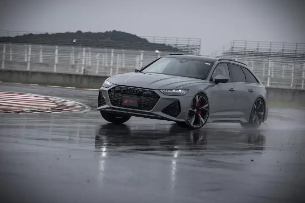 Audi RS 6 Avant 2025