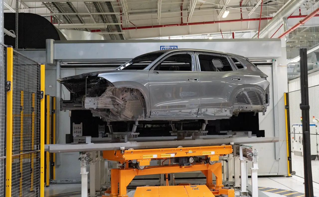 Hornos Transversales Nueva Nave de Pintura Volkswagen de México