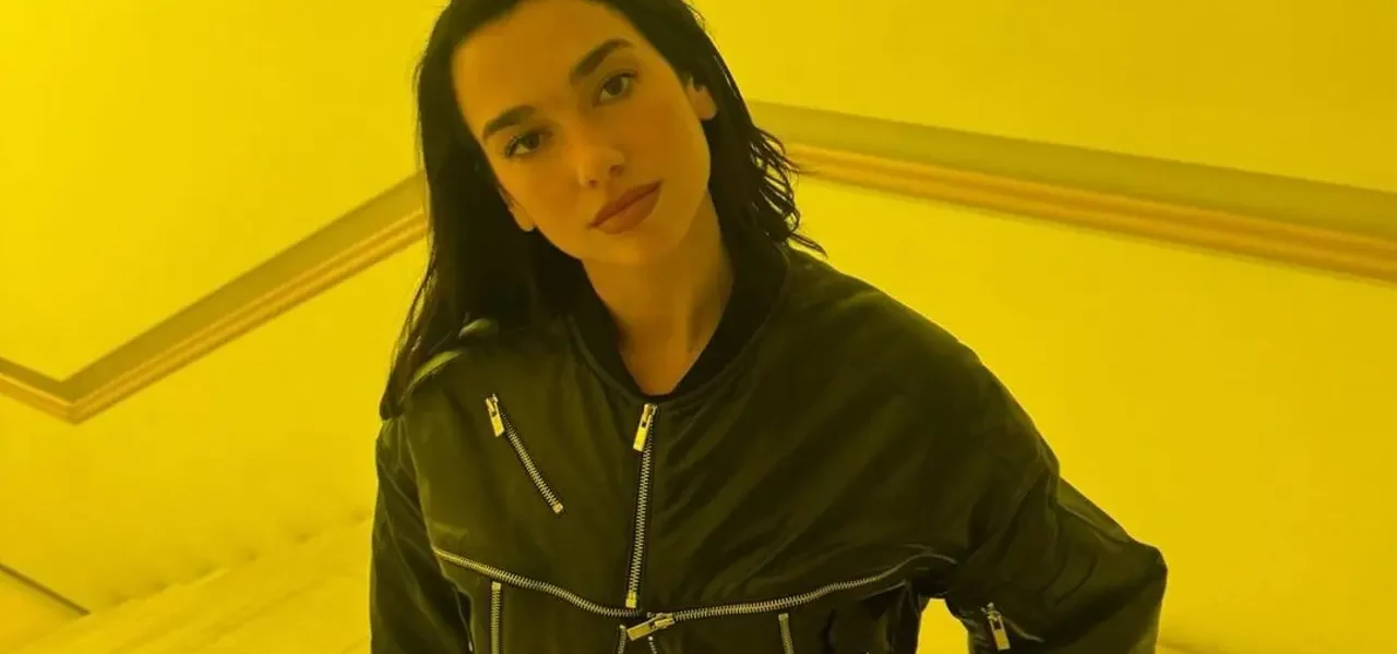 Dua Lipa demanda a Samsung por el uso de imagen no autorizado Dua Lipa Samsung demanda