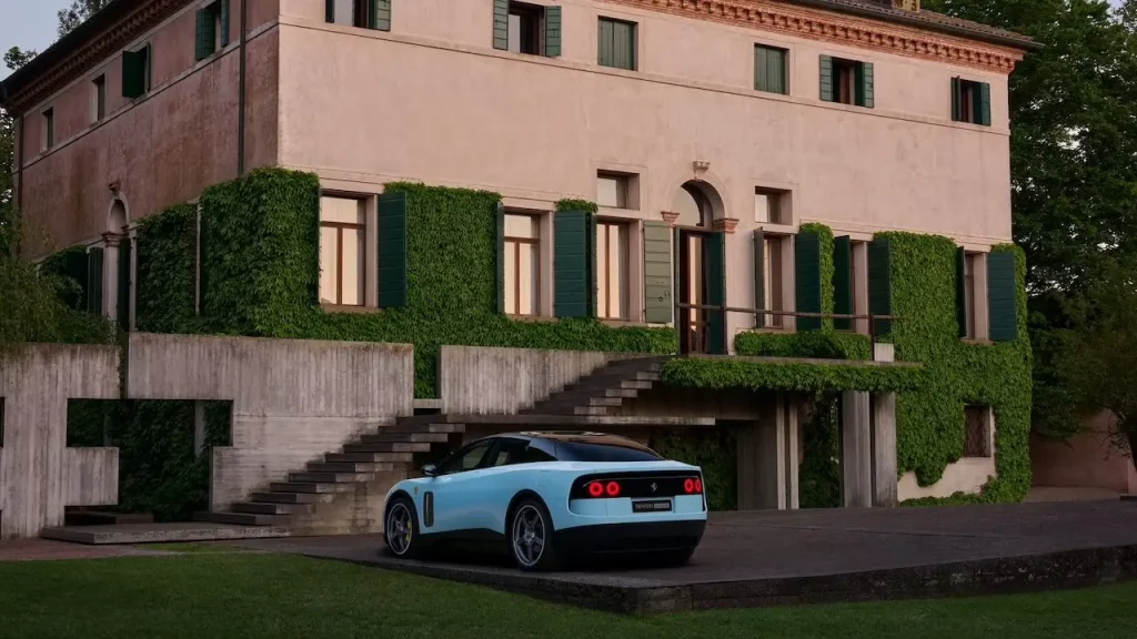 Ferrari Luce trasera