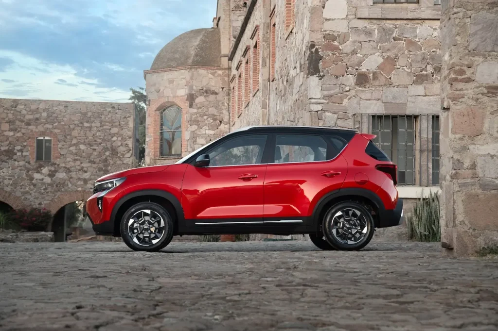 Kia Sonet 2027 lateral
