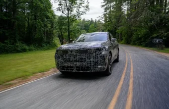 El nuevo BMW iX5 totalmente eléctrico inicia sus últimas pruebas BMW iX5 prototipo