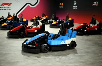 El desfile de pilotos de la F1 en LEGO regresa con 22 minicoches en Silverstone LEGO F1 monoplazas GP Silverstone