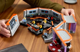 LEGO presenta set de Star Trek: Puente de la U.S.S. Enterprise NCC-1701 LEGO Star Trek Puente de la U.S.S. Enterprise NCC-1701