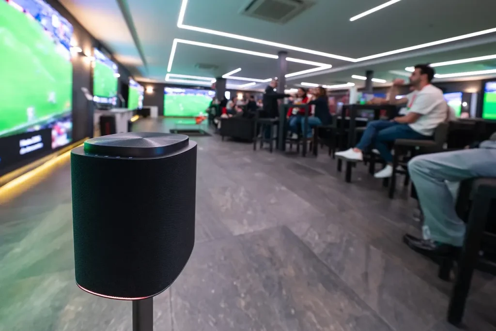 LG Soluciones B2B futbol audio
