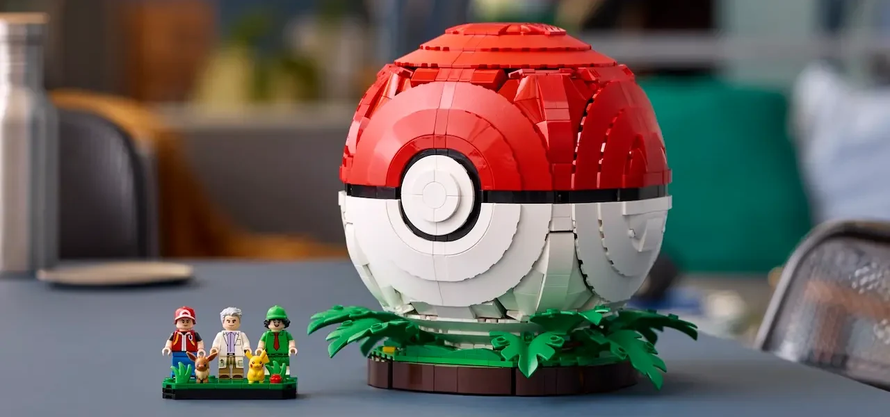 Poké Ball LEGO Pokémon Iconic Trainer Moments