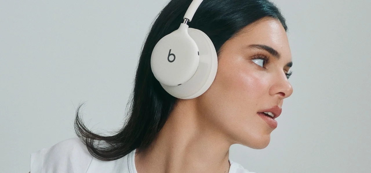 Beats 360 los primeros audífonos over-ear personalizables de Beats Beats 360 Kendall