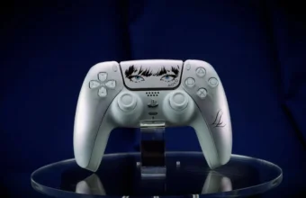 Lisa x PlayStation DualSense