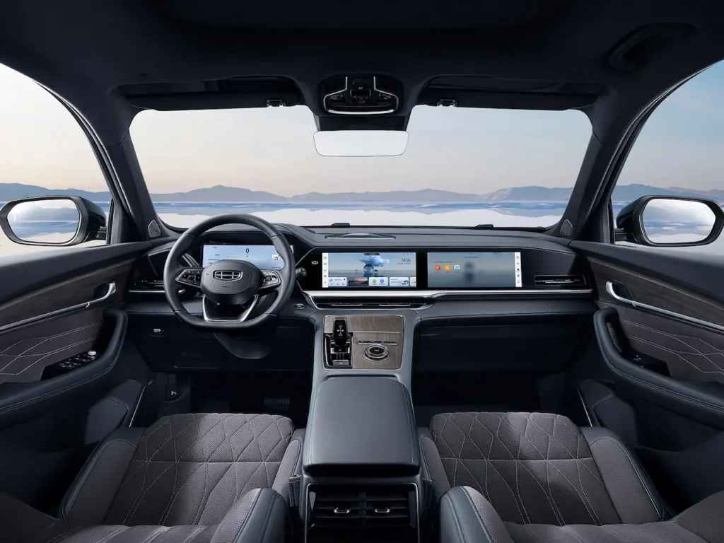 Geely Holding Group y Google software